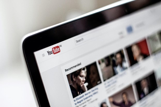 What is a YouTube downloader and How does it work